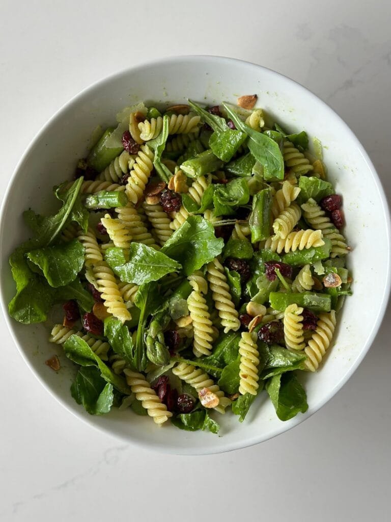 Ensalada verde de rúgula baby y pesto receta img (1)